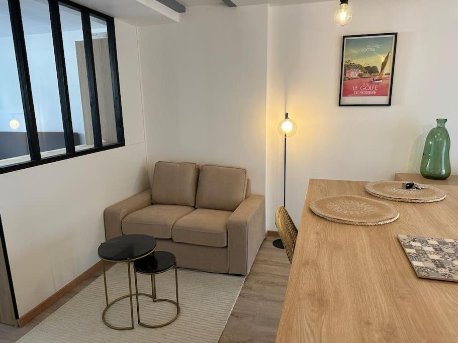 Appartement Moderne Avec Jardin Et Parking 瓦讷 外观 照片