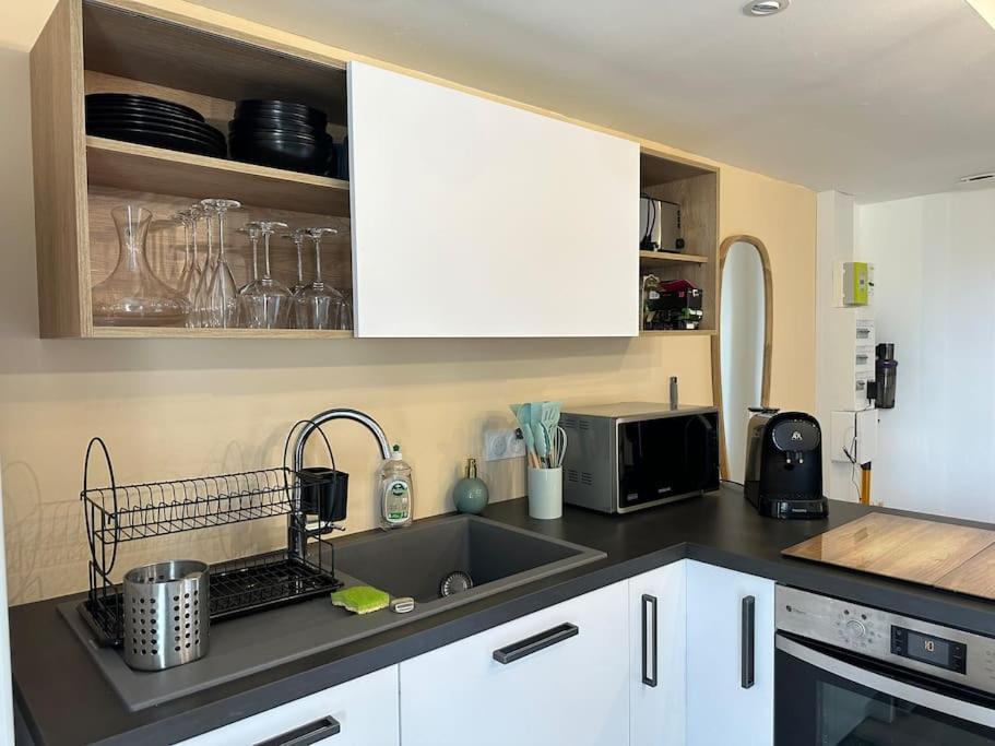 Appartement Moderne Avec Jardin Et Parking 瓦讷 外观 照片